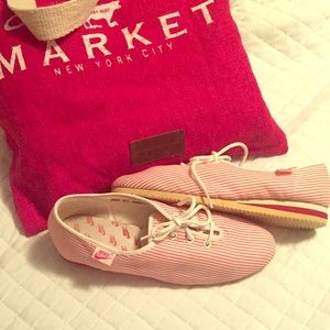 Vintage Nike Sneakers